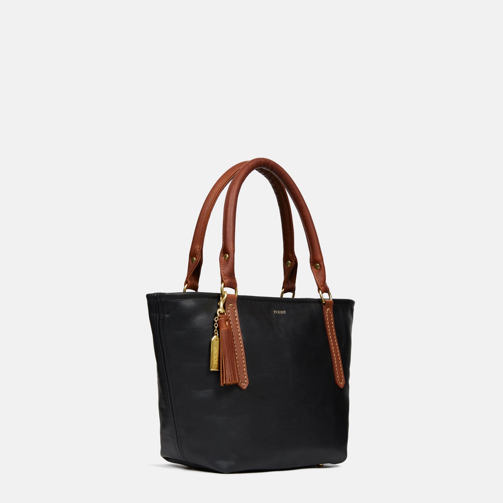 Atlas bucket bag top